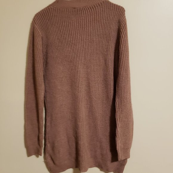 Knit sweater - Picture 2 of 3